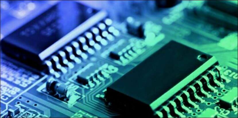 Cadenas productivas de semiconductores enfrentan reto de crecimiento eléctrico