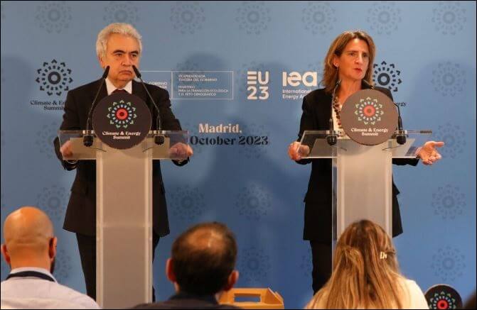 La AIE exige objetivos de reducción de combustibles fósiles para la COP28