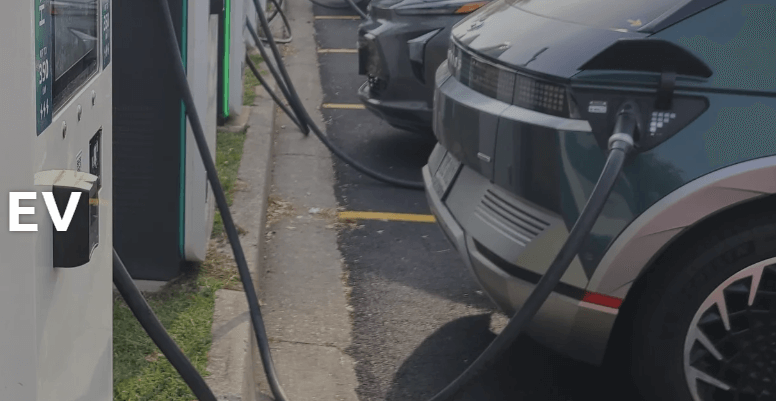 Utilities lanzan estrategias para carga EV más equitativa