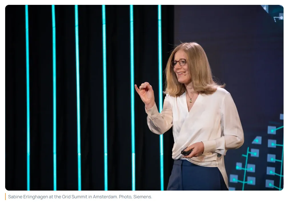 Esta imagen muestra a Sabine Erlinghagen, directora ejecutiva de Siemens Grid Software.