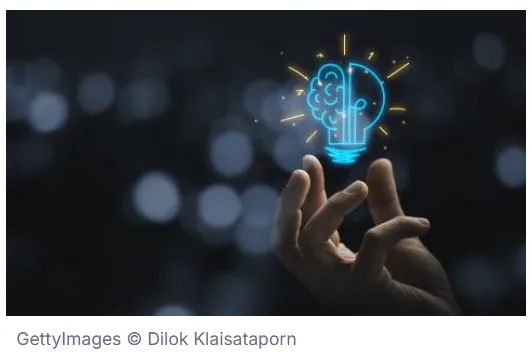 Esta imagen ilustra un concepto de pensamiento creativo e inteligente mediante un gráfico virtual de una bombilla con un cerebro en su interior.