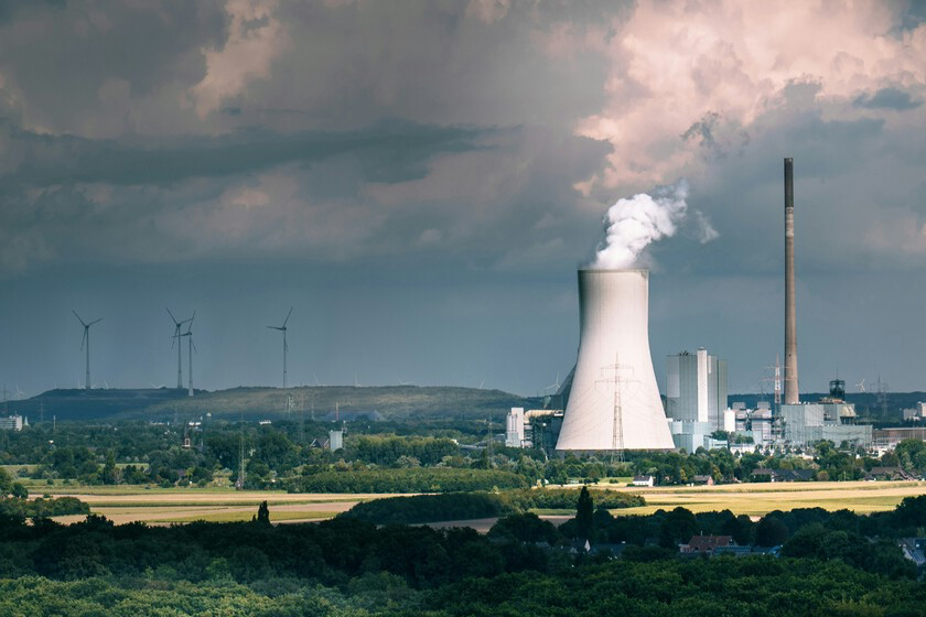 Antiguo emplazamiento nuclear con instalación de baterías y data center.